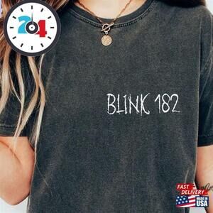 Retro Blink 182 Band Tee Rock Music Fan Shirt Early 2000S Retro Classic